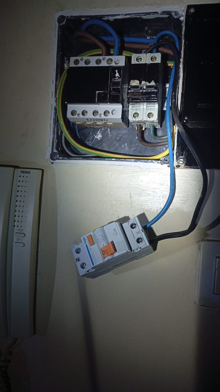 Instalación de diferencial y magnetotérmico